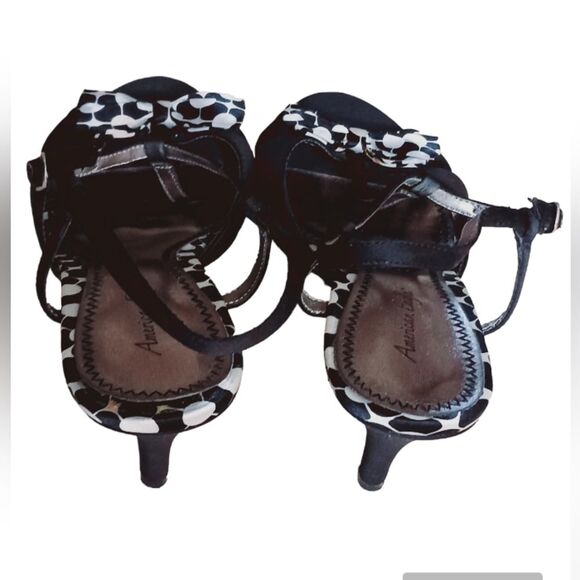 💰American Eagle Women's High Heel Shoes 2-1/2"  heels. 11 M - Picture 2 of 6